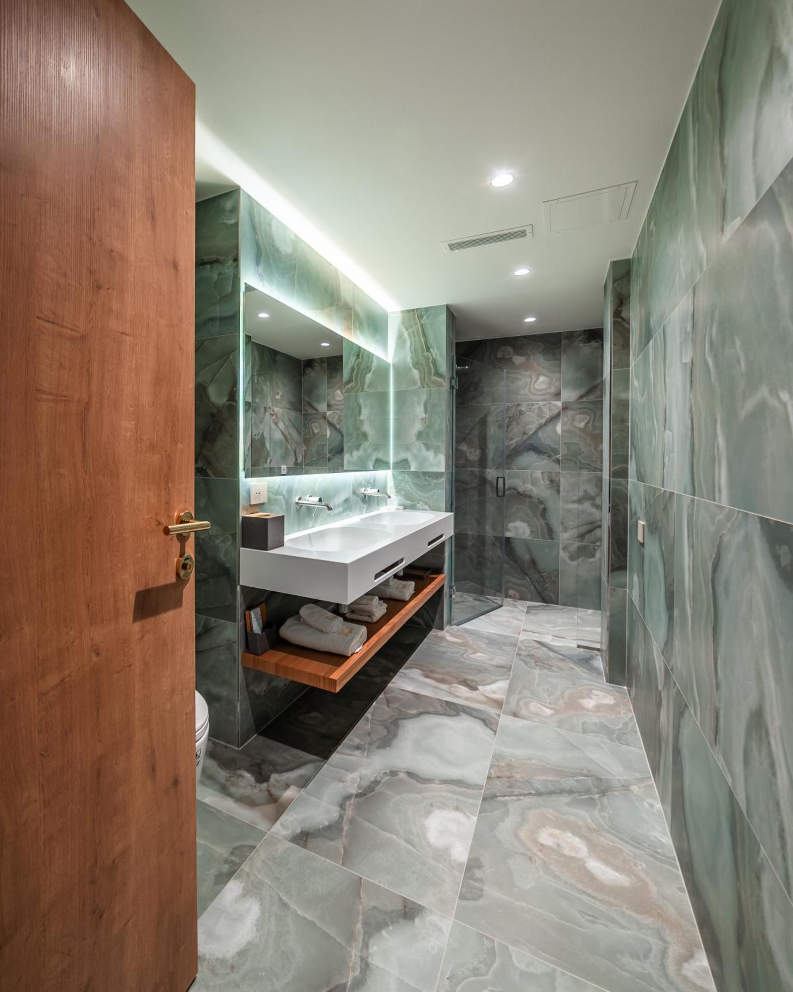 Hotel Vale Sarande Ngoại thất bức ảnh